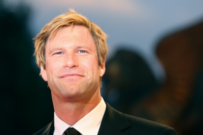 Aaron Eckhart Mouse Pad 1463769