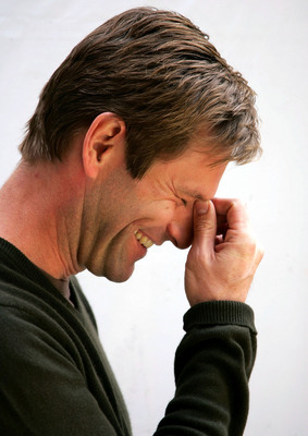 Aaron Eckhart Mouse Pad 2208186