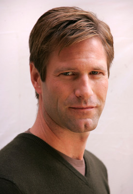 Aaron Eckhart Mouse Pad 2208191
