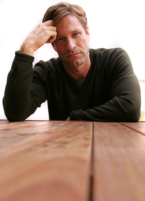 Aaron Eckhart Mouse Pad 2208216