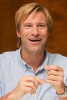 Aaron Eckhart magic mug #G615767