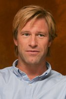 Aaron Eckhart magic mug #G615782