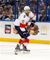 Aaron Ekblad Longsleeve T-shirt #3555141