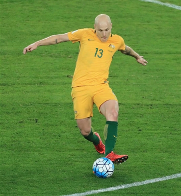 Aaron Mooy Poster 3333296