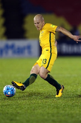 Aaron Mooy Poster 3333306