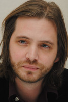 Aaron Stanford t-shirt #2469477