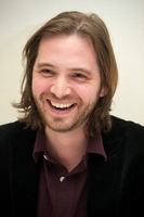 Aaron Stanford Sweatshirt #2477250