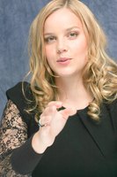 Abbie Cornish Longsleeve T-shirt #2277396