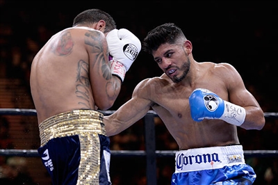 Abner Mares puzzle 3595478