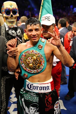 Abner Mares Poster 3595484