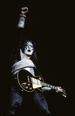 Ace Frehley Poster 2541805