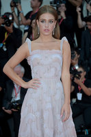 Adele Exarchopoulos Sweatshirt #3842231