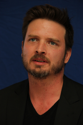 Aden Young Poster 2356469