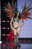 Adriana Lima longsleeve t-shirt #2863367