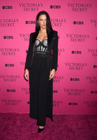 Adriana Lima longsleeve t-shirt #2912726