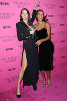 Adriana Lima longsleeve t-shirt #2912824