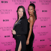 Adriana Lima longsleeve t-shirt #2912909