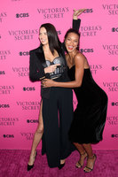 Adriana Lima longsleeve t-shirt #2912917