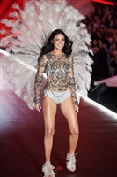 Adriana Lima longsleeve t-shirt #3635283