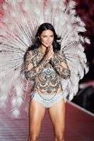 Adriana Lima longsleeve t-shirt #3636064