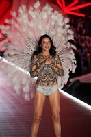 Adriana Lima longsleeve t-shirt #3636067