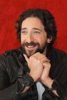 Adrien Brody Sweatshirt #2235406