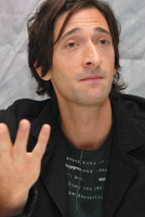 Adrien Brody Sweatshirt #2235410