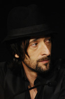 Adrien Brody Sweatshirt #2248882
