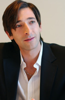 Adrien Brody Sweatshirt #2403710