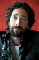 Adrien Brody Sweatshirt #2407057