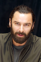 Aidan Turner Sweatshirt #2613825