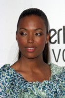 Aisha Tyler Longsleeve T-shirt #1438124