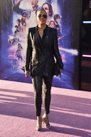 Aisha Tyler Longsleeve T-shirt #3223857