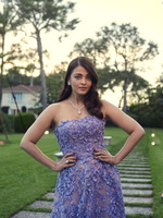 Aishwarya Rai Longsleeve T-shirt #3662689