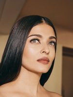 Aishwarya Rai tote bag #G2279945