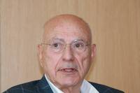 Alan Arkin Sweatshirt #2354174