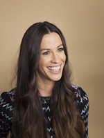 Alanis Morissette Longsleeve T-shirt #2116017