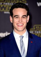 Alberto Rosende mug #G1484124