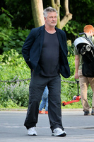 Alec Baldwin Longsleeve T-shirt #2715734