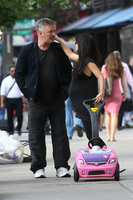 Alec Baldwin Longsleeve T-shirt #2715774