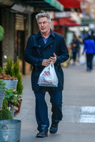 Alec Baldwin Longsleeve T-shirt #2833739