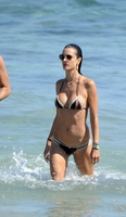 Alessandra Ambrosio Longsleeve T-shirt #2728685