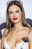 Alessandra Ambrosio mug #G1119755