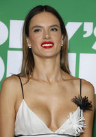 Alessandra Ambrosio hoodie #2877704