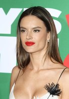Alessandra Ambrosio mug #G1120046
