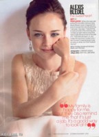 Alexis Bledel Longsleeve T-shirt #1310412