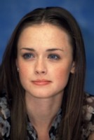 Alexis Bledel Longsleeve T-shirt #1310418