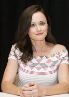 Alexis Bledel Sweatshirt #2625786