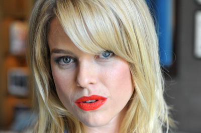 Alice Eve Poster 2330883