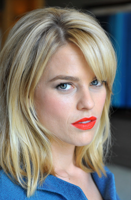 Alice Eve Mouse Pad 2351086